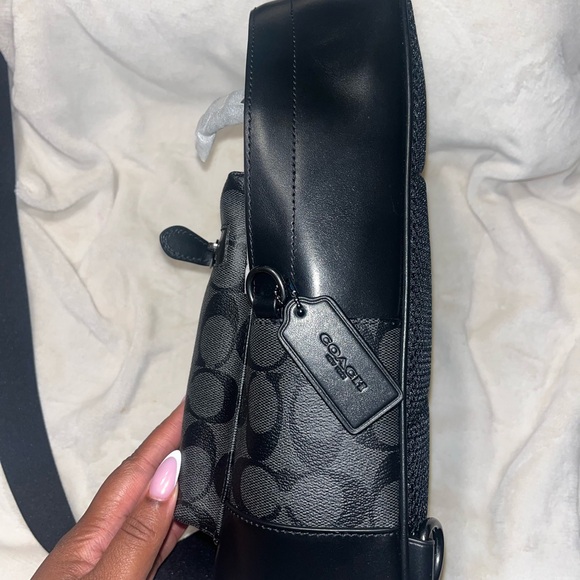 Coach Backpack - Picture 6 of 7